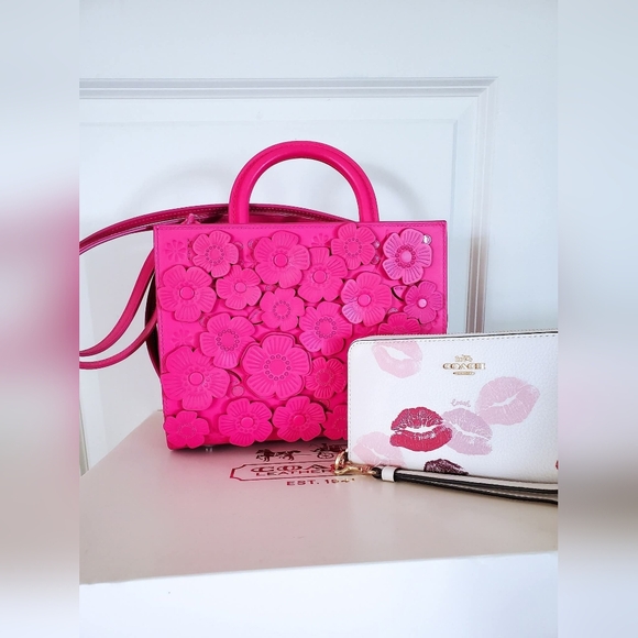 OBSESSED?... ME TOO! - Picture 8 of 13